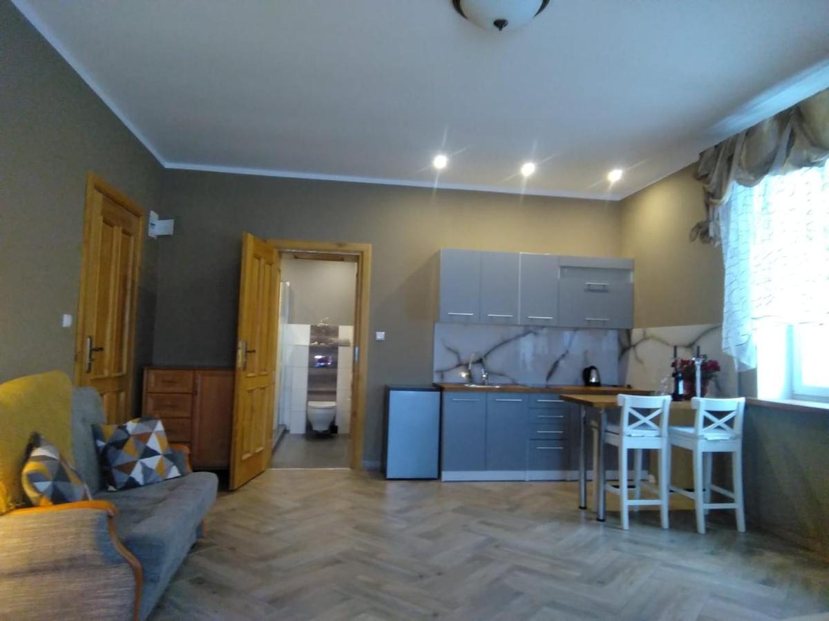 ילנייה גורה Sunny Bear Bed & Breakfast מראה חיצוני תמונה