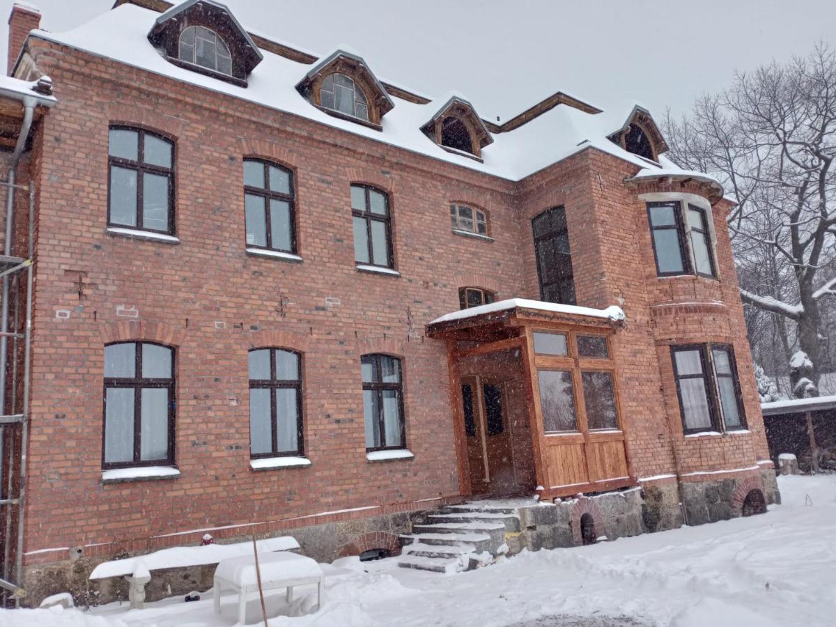 ילנייה גורה Sunny Bear Bed & Breakfast מראה חיצוני תמונה