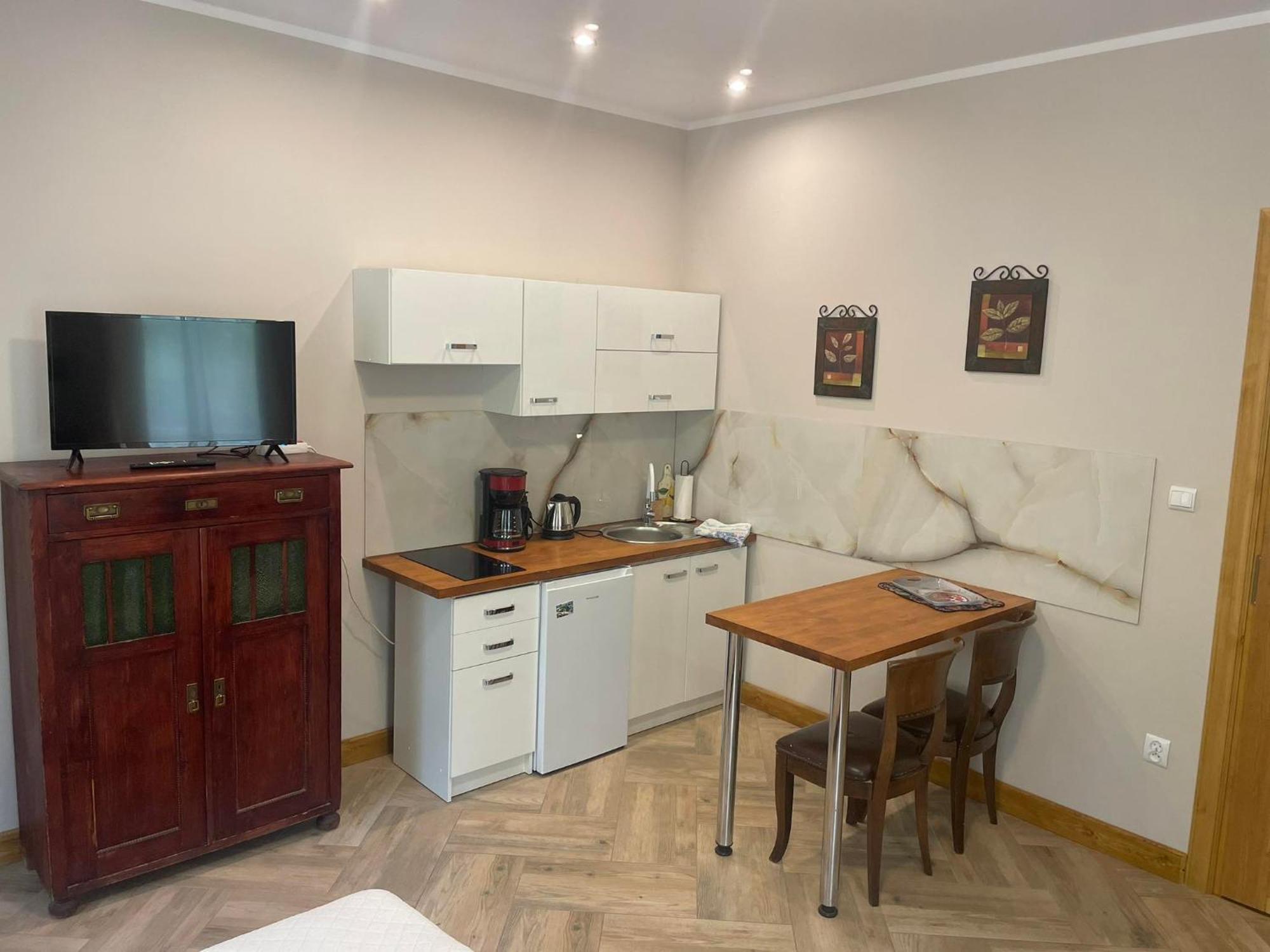 ילנייה גורה Sunny Bear Bed & Breakfast מראה חיצוני תמונה