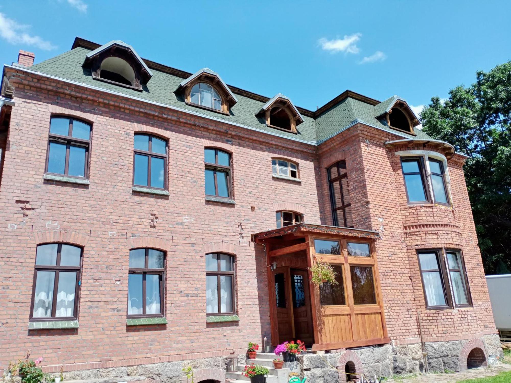 ילנייה גורה Sunny Bear Bed & Breakfast מראה חיצוני תמונה